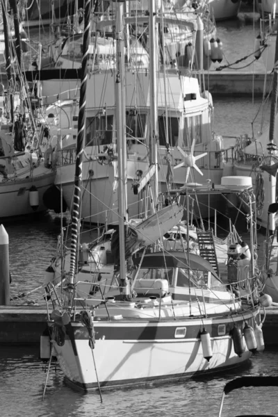 意大利 西西里 地中海 拉古萨码头 拉古萨省 2019年12月6日 港口豪华游艇编辑 — 图库照片