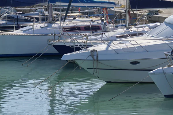 Italien Sizilien Mittelmeer Marina Ragusa Provinz Ragusa Dezember 2019 Luxusyachten — Stockfoto