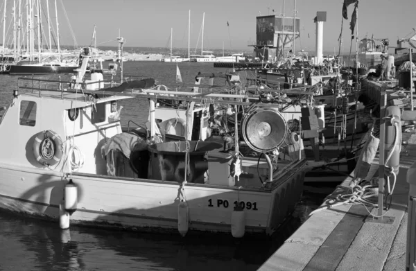 Italien Sicilien Marina Ragusa Ragusaprovinsen December 2019 Sicilianska Träfiskefartyg Hamnen — Stockfoto