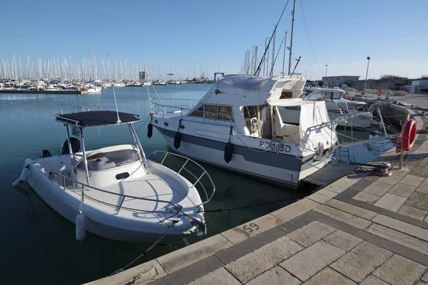Talya Sicilya Akdeniz Marina Ragusa Ragusa Eyaleti Aralık 2019 Limandaki — Stok fotoğraf
