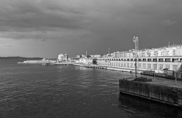 Novembro 2012 Vista Panorâmica Cidade Dos Muitos Ferryboats Que Ligam — Fotografia de Stock