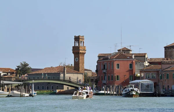 イタリア ヴェネツィア ムラーノ島 9月2011 島のチャンネルの一つのビュー — ストック写真