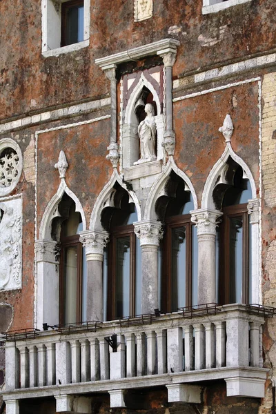 Italy Venice Murano Island Decorated Windows Old Stone Builing Facade — Stock Photo, Image