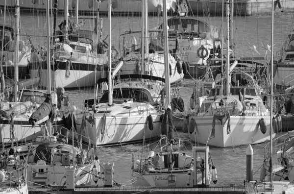 Italien Sizilien Mittelmeer Yachthafen Von Ragusa Dezember 2019 Segelboote Hafen — Stockfoto