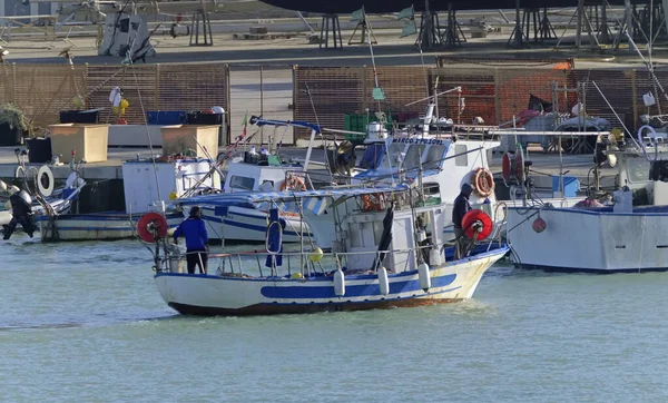 Talya Sicilya Marina Ragusa Ragusa Eyaleti Aralık 2019 Limandaki Ahşap — Stok fotoğraf