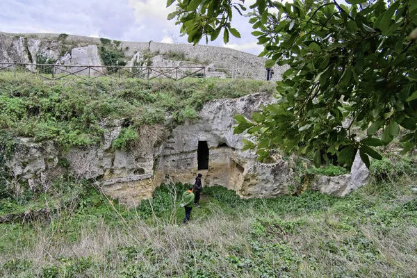 Italie Sicile Palazzolo Acreide Province Syracuse Ruines Amphithéâtre Grec Personnes — Photo