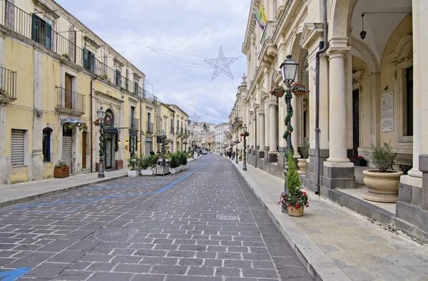 Italia Sicilia Palazzolo Acreide Provincia Siracusa Diciembre 2019 Personas Palacios — Foto de Stock