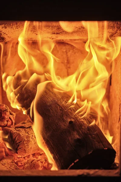 Vormen Van Vuur Brandhout Branden Een Kachel — Stockfoto