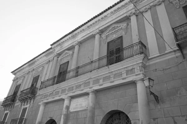 Itália Sicília Licata Província Agrigento Fachada Palácio Liberdade Varandas Centro — Fotografia de Stock