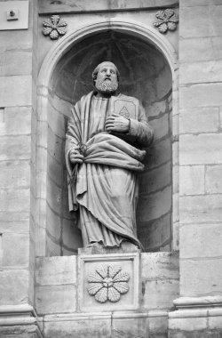 İtalya, Sicilya, Comiso (Ragusa Eyaleti), Santa Maria delle Stelle kilise cephesi manzarası, süs heykeli (Aziz Mary of the Stars Kilisesi - 1125 A.C..). 