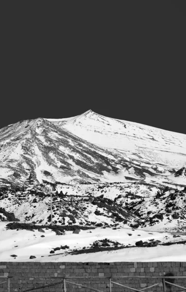 Itálie Sicílie Pohled Sopku Etna Sněhem — Stock fotografie