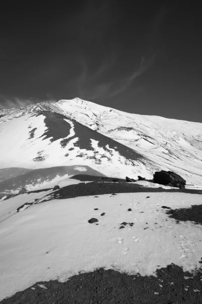 Italy Sicily View Volcano Etna Snow One Silvestri Craters — 스톡 사진