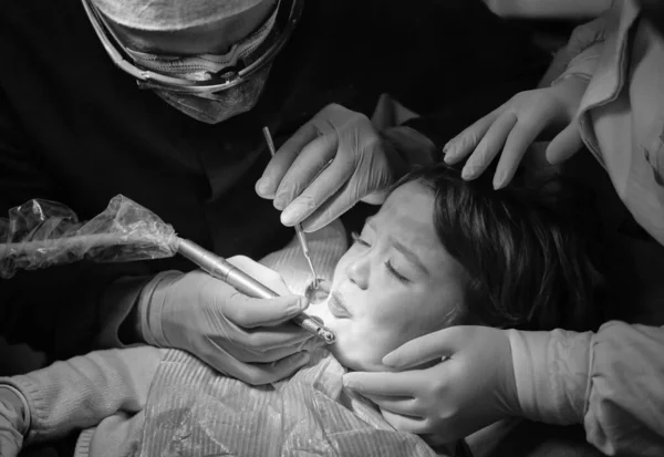Male Child Being Cured Dentist Clinic — ストック写真