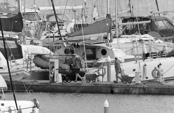 Italien Sicilien Medelhavet Marina Ragusa Ragusaprovinsen Februari 2020 Människor Och — Stockfoto