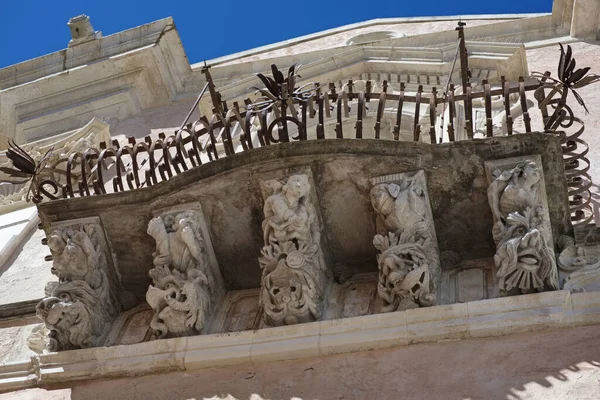 Italy Sicily Ragusa Ibla Baroque Building Facade Balcony — Stock Photo, Image