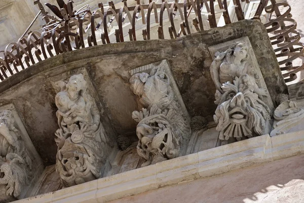 Talya Sicilya Ragusa Bla Barok Bina Cephesi Balkon — Stok fotoğraf