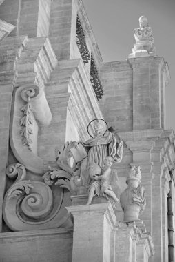 İtalya, Sicilya, Ragusa İbla, Barok Saint Joseph Katedrali 'nin (18. yüzyıl A.C.) görünüşü, dini heykeller.
