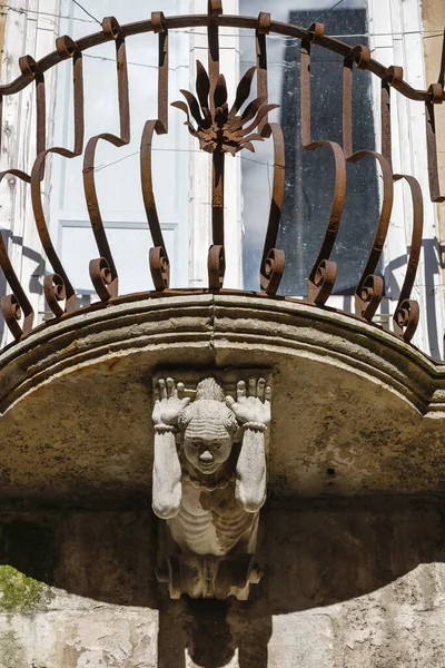 Italy Sicily Ragusa Ibla Baroque Building Old Balcony Baroque Ornaments — Stock Photo, Image
