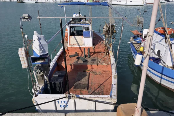 Italy Sicily Marina Ragusa Ragusa Province March 2020 Sicilian Woodfishing — стоковое фото