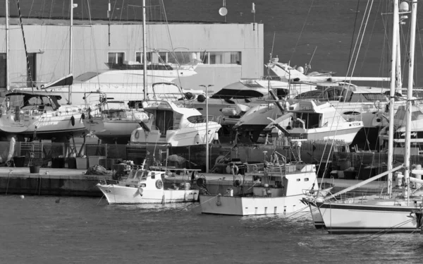 Itália Sicília Marina Ragusa Província Ragusa Abril 2020 Barcos Pesca — Fotografia de Stock