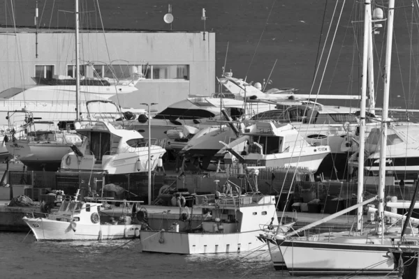 Italia Sicilia Marina Ragusa Provincia Ragusa Abril 2020 Barcos Pesca — Foto de Stock