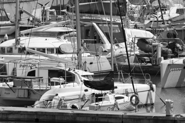 Talya Sicilya Akdeniz Marina Ragusa Ragusa Ili Nisan 2020 Limanda — Stok fotoğraf