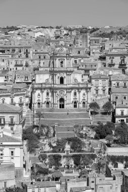 İtalya, Sicilya, Modica (Ragusa Eyaleti), St. George Katedrali barok cephesi