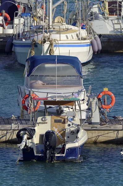 Italien Sizilien Mittelmeer Marina Ragusa Provinz Ragusa Mai 2020 Motorboote — Stockfoto