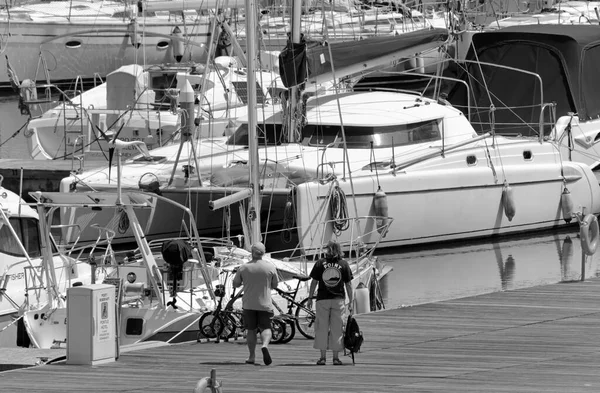 Italien Sicilien Medelhavet Marina Ragusa Ragusaprovinsen Maj 2020 Människor Och — Stockfoto