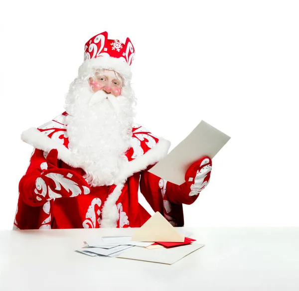 Santa Claus geïsoleerd op witte achtergrond. — Stockfoto