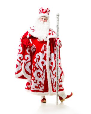 Noel Baba beyaz arka planda izole edilmiş.