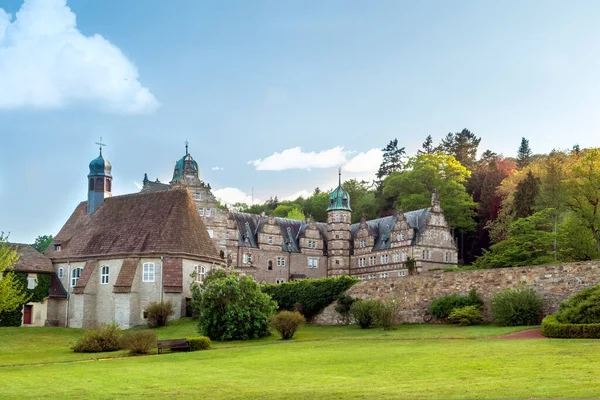 Utsikt över Malschenberg slott, Niedersachsen, Tyskland — Stockfoto