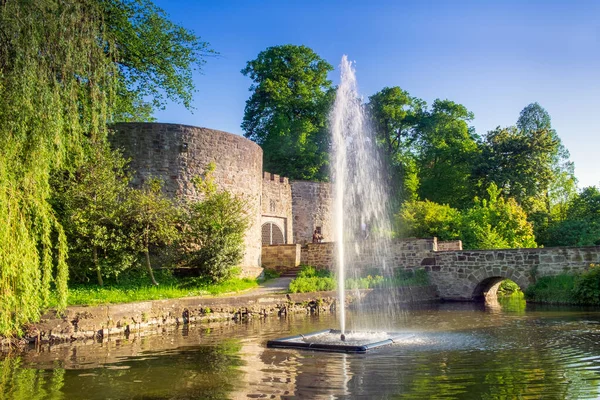 Pohled na hrad Coppenbrugge, Dolní Sasko, Německo — Stock fotografie