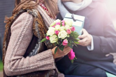 Mevcut ile genç Çift 