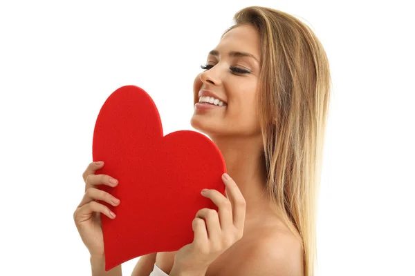 Hermosa mujer posando con corazón —  Fotos de Stock