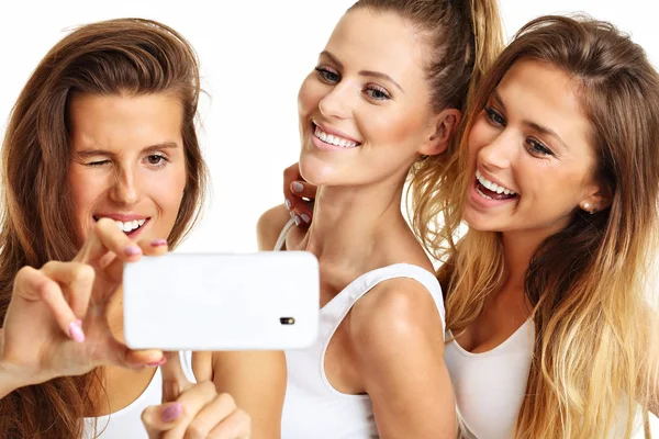 Boldog baráti vesz selfie fehérnemű — Stock Fotó