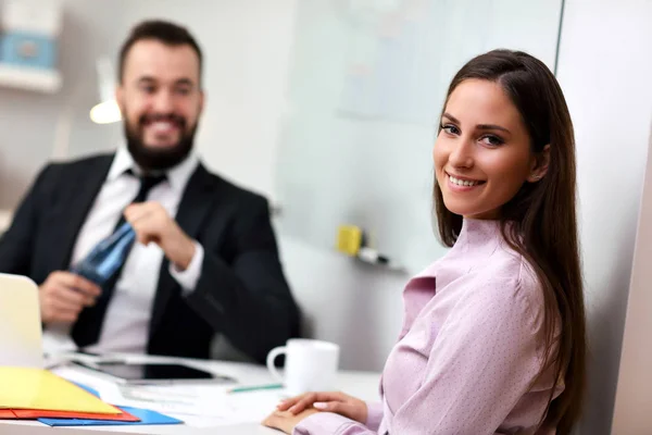 Foto van ondernemers werken samen — Stockfoto