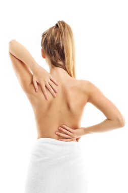 sonra banyo havlu ile güzel bir kadın