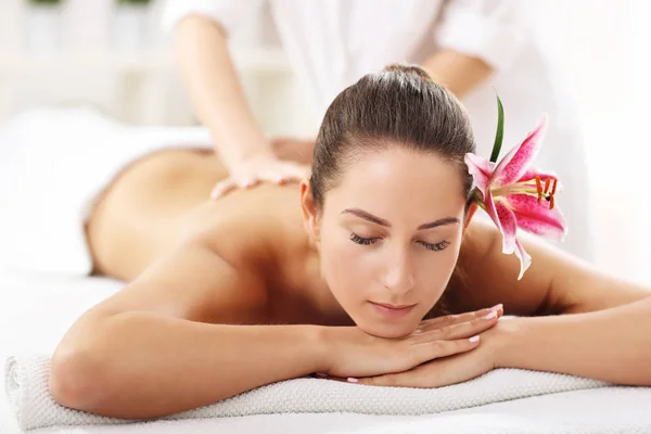 Woman getting massage in spa — Stock Photo, Image