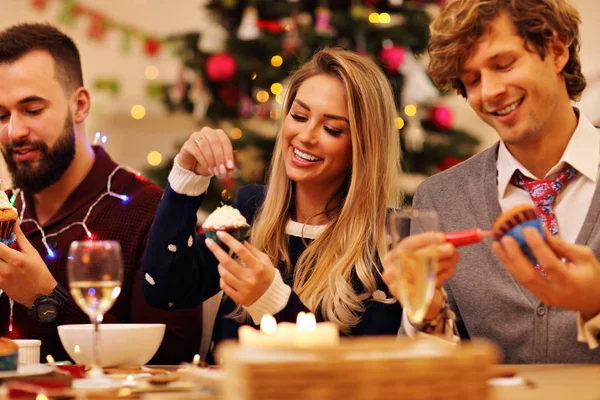 Preparativos familiares para o Natal — Fotografia de Stock