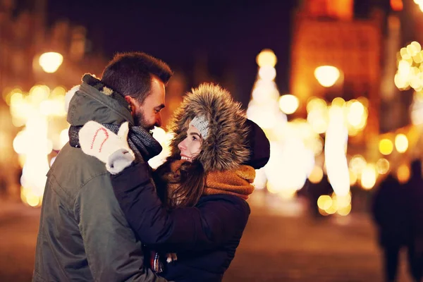 Young couple dating in the city — Stock Photo, Image