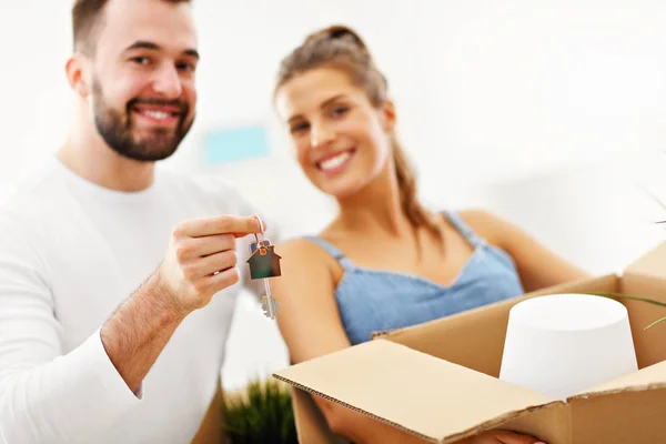 Picture Showing Happy Adult Couple Moving Out New Home — Stock Photo, Image