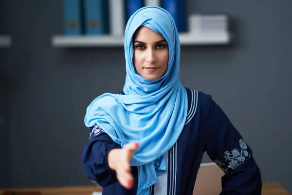 Muslim female student learning at home — 스톡 사진