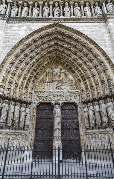 Portál z Notre Dame de Paris — Stock fotografie