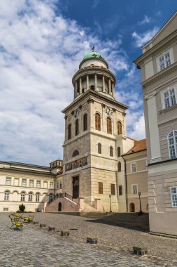 Pannonhalma toprak Abbey