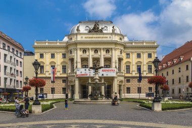 Slovak Ulusal Tiyatrosu