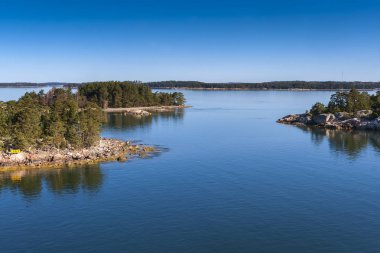 Küçük adacıklar (skerry)