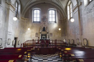 Kazimierz sinagoga İshak