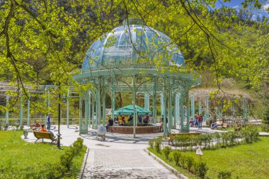 Borjomi maden suyunun sıcak kaynağı