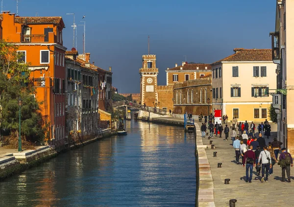 Venedik Talya Kasım 2014 Venedik Kanallarından Biri Güneşli Sıcak Bir — Stok fotoğraf